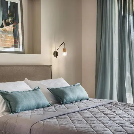 Laoura فيلة سفوروناتا